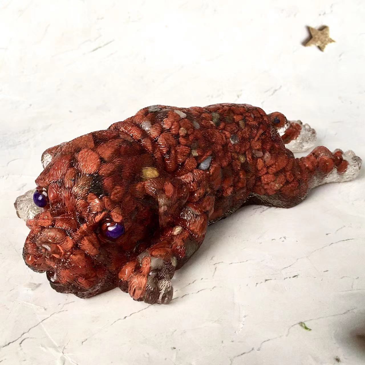Wholesale Healing Crystal Chips Dog S for Gift Mixed and Stone Chips with Resin Natural Feng Shui Home Decoration