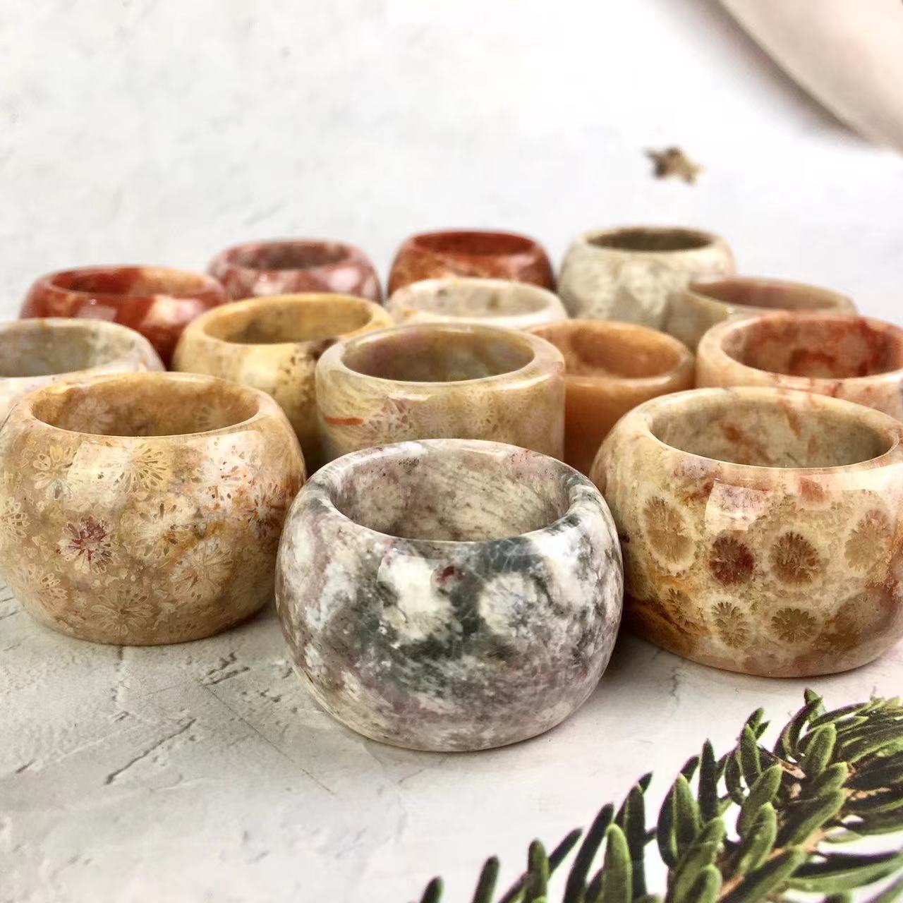 Natural crystal gemstone finger ring round polished fashion jewelry