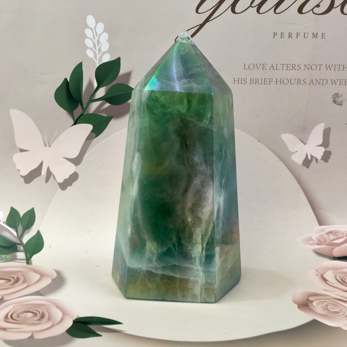 Wholesale high quality reiki natural Aura green fluorite Healing stone tower  for decoraiotion 1kg