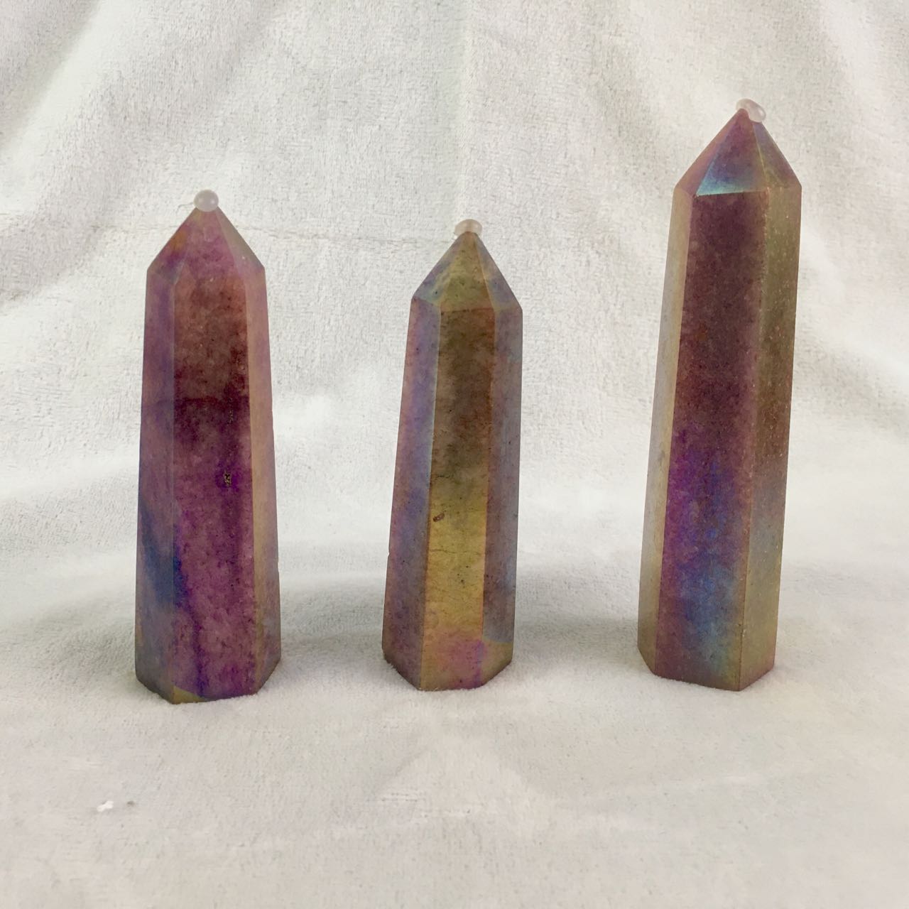 Wholesale high quality reiki natural Aura strawberry Healing stone tower  for decoraiotion 1kg