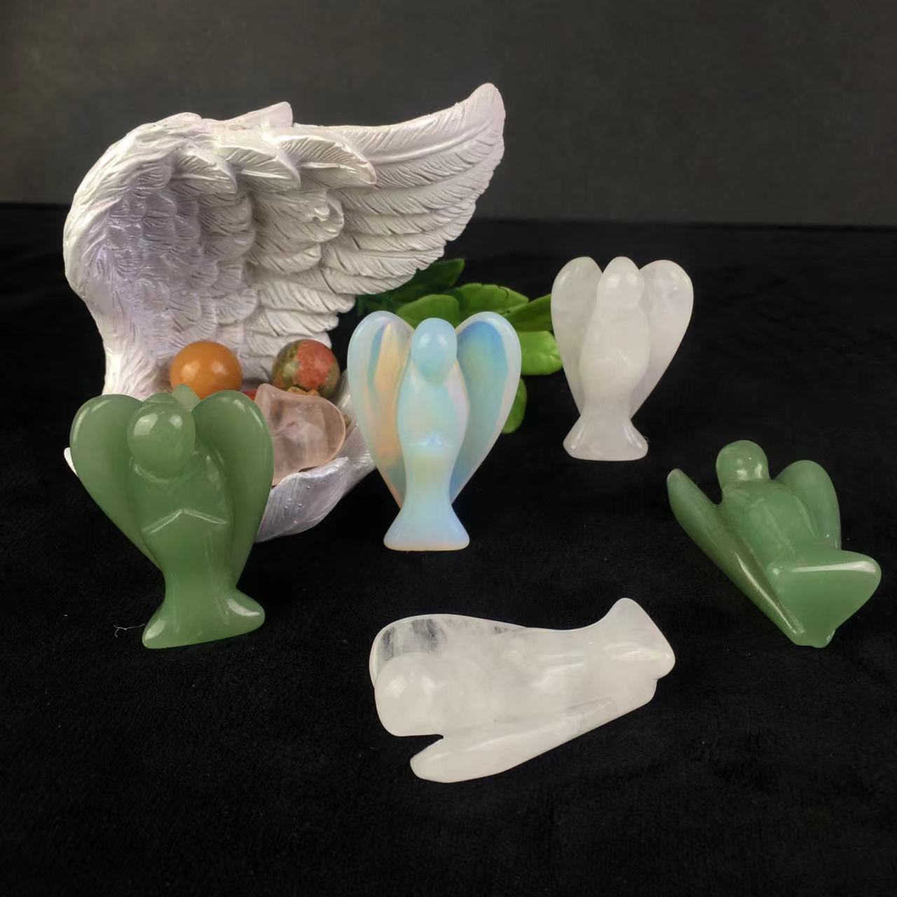 Wholesale Colorful Mineral Quartz Crystal Angel Carved Rose Quartz Small Figurines  Angel For Gift