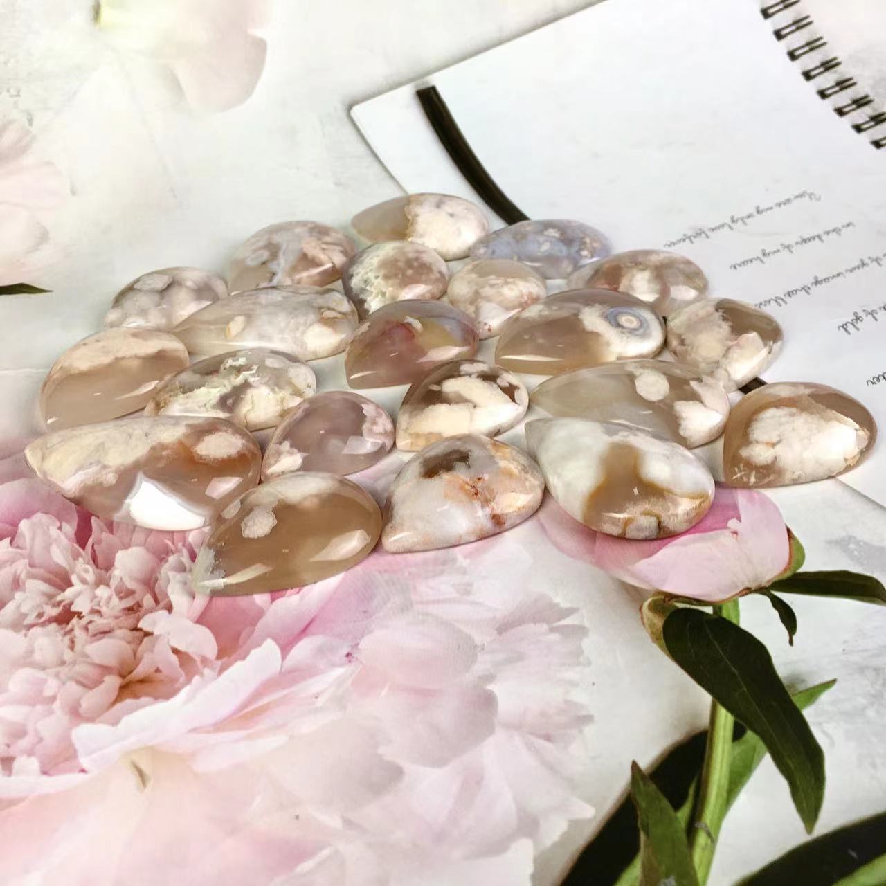High quality wholesale  Natural Crystal Sakura agate Water drop pendant For Decoration
