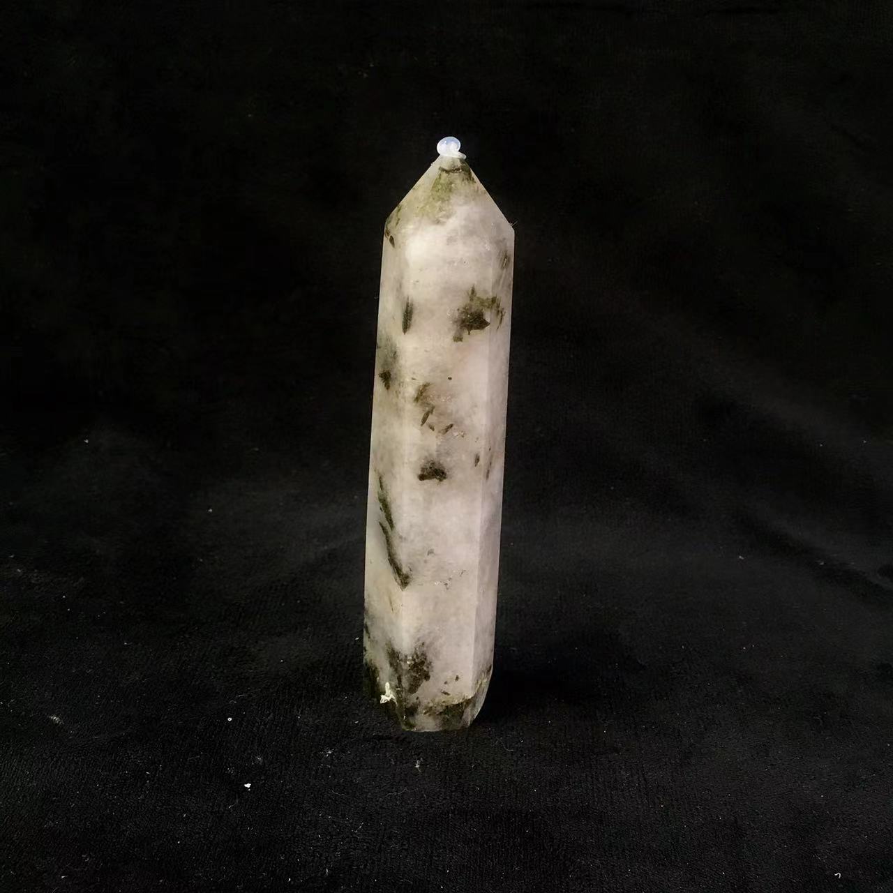 Wholesale natural crystal green tourmaline  tower for decoration 1kg