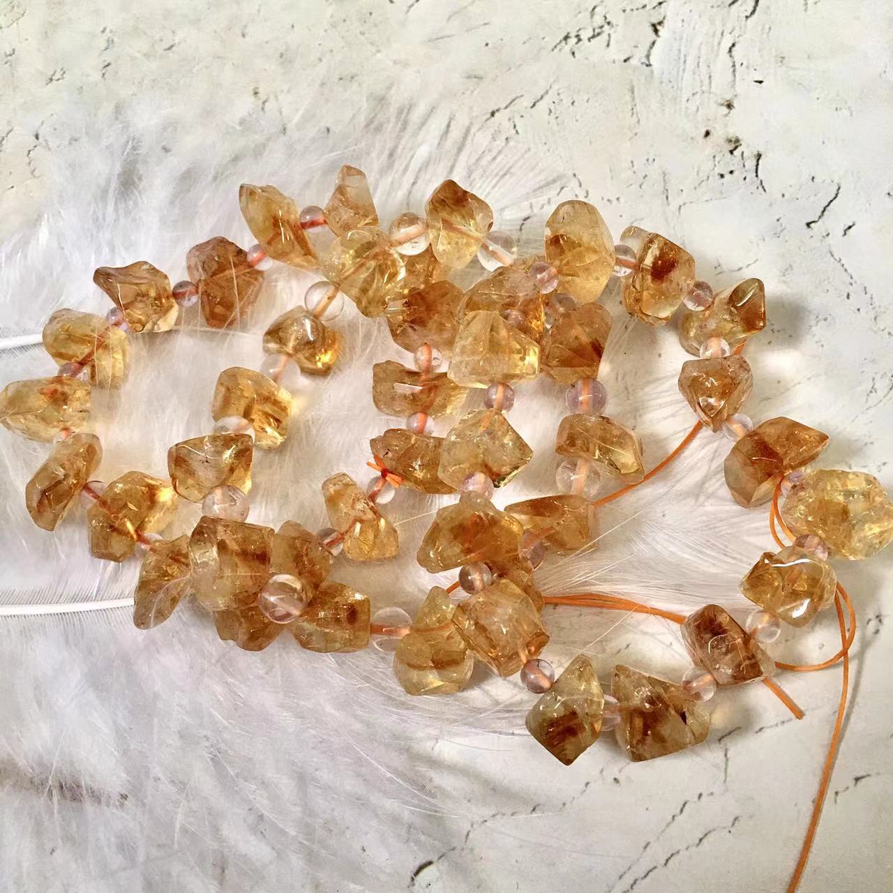 Wholesale Natural Citrine Gemstone Crystal Stretch Irregular Chips Bracelet for Fashion Healing Spiritual Stone Bracelet