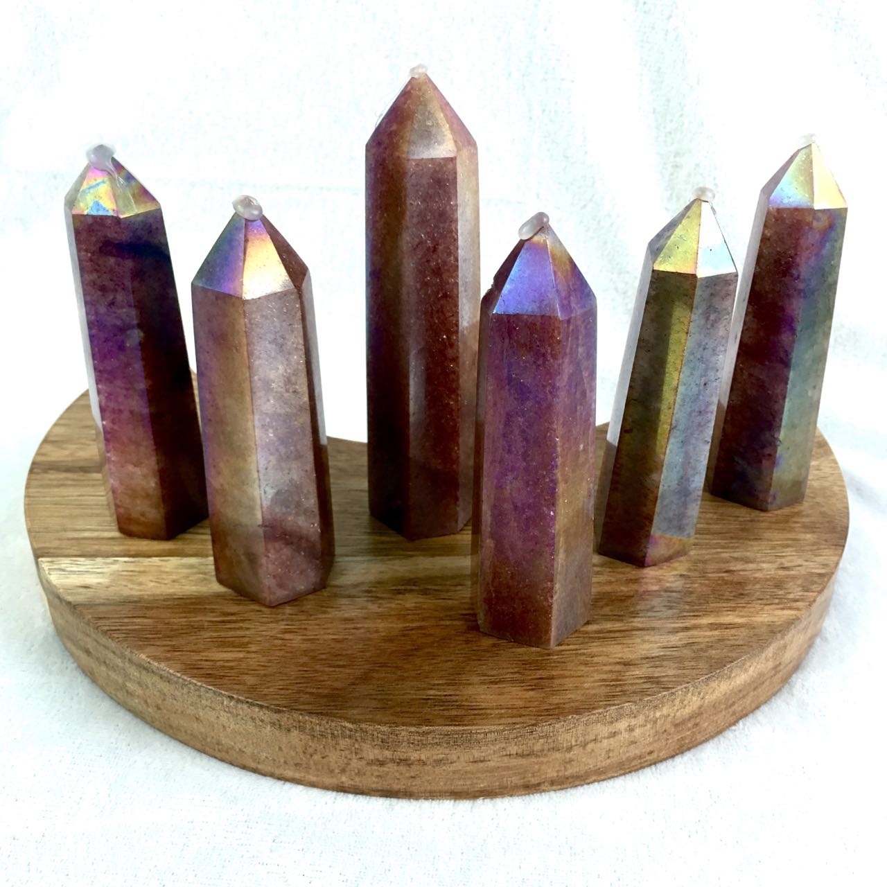 Wholesale high quality reiki natural Aura strawberry Healing stone tower  for decoraiotion 1kg