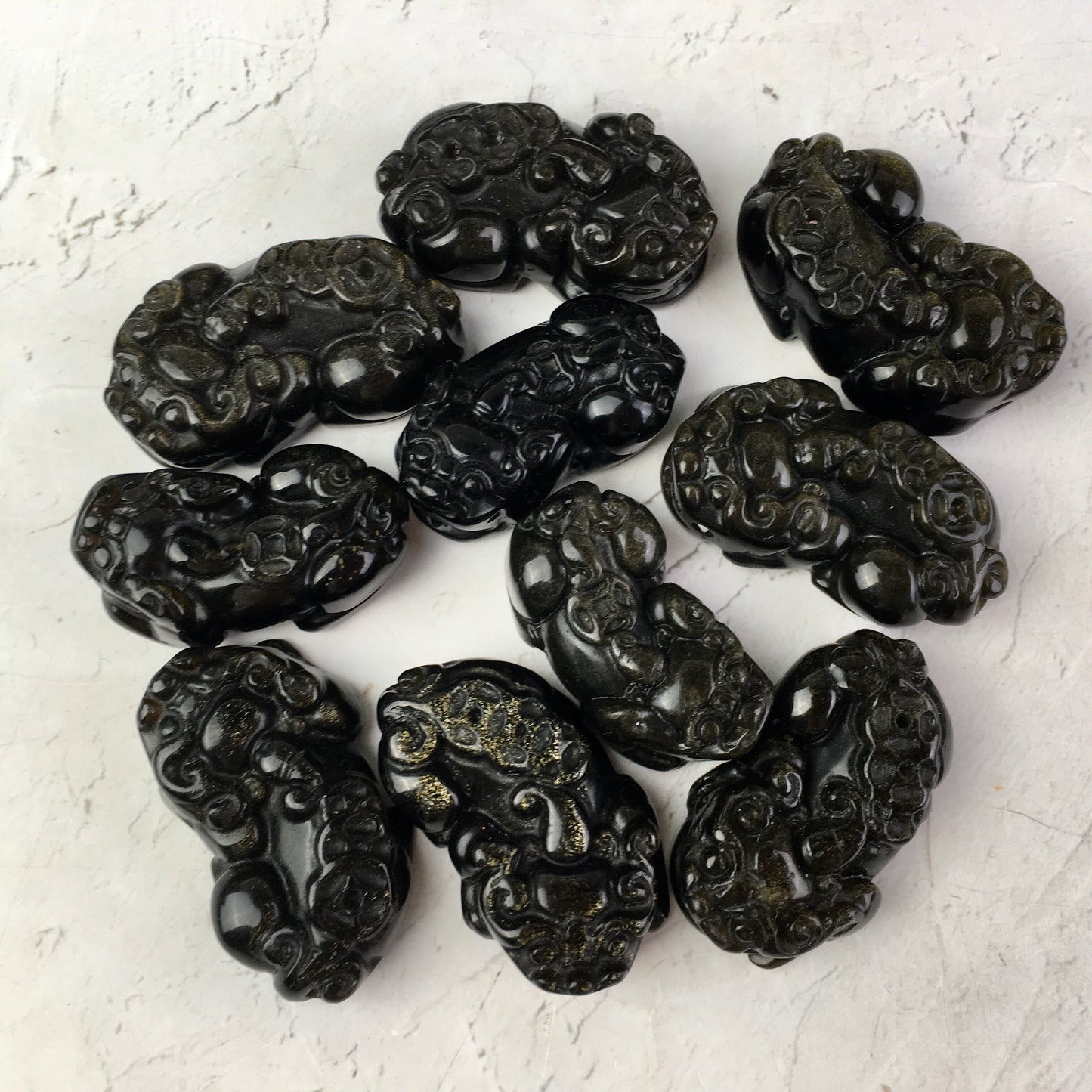 Wholesale high quality reiki natural crystal golden obsidian pixiu Love stone  for decoraiotion
