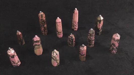 Wholesale natural crystal rhodonite tower for decoraiotion 1kg