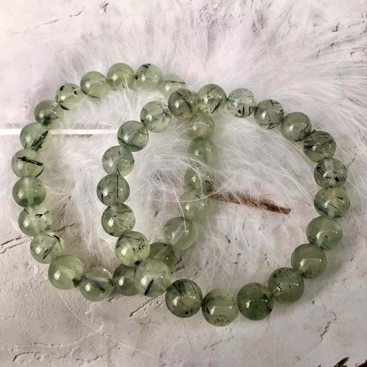 9MM Natural Prehnite Grape Stone Elastic Beaded Bracelets