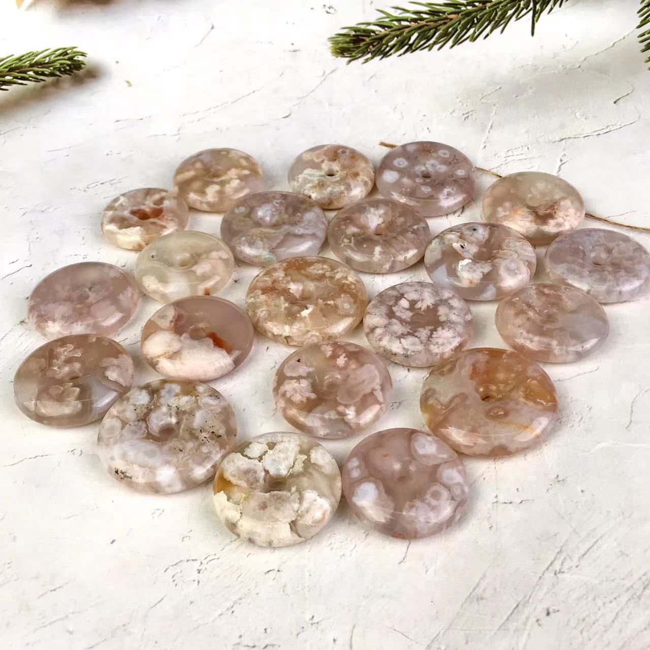 Wholesale Natural Sakura Agate Ping An buckle For Decoration
