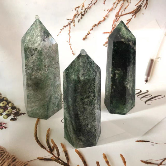 Wholesale  high quality Natural  Crystal  Green  Rutilated  Tower for decoration 1kg