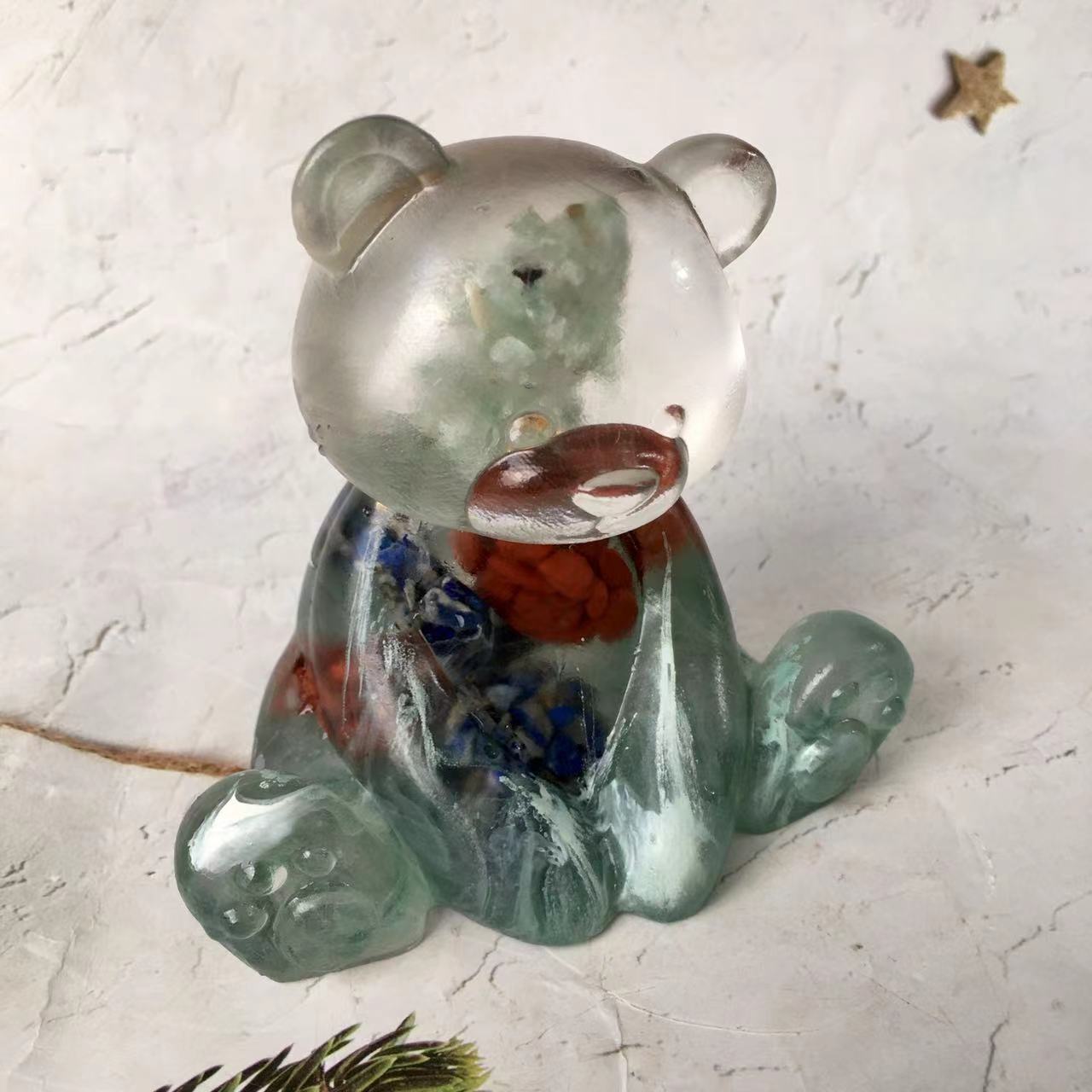 Natural Crystal Chips Resin Crystal Bear/ Elephant/Lion head /Dog Carvings Healing Stone Chips for Sale
