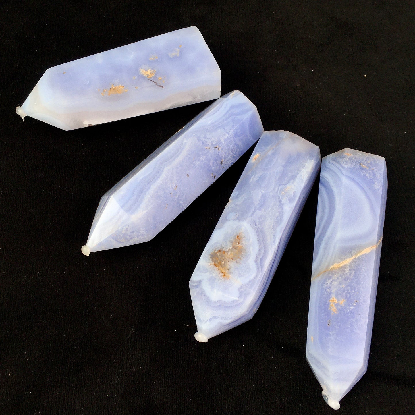 Wholesale natural crystal blue lace agate point tower for decoraiotion 1kg
