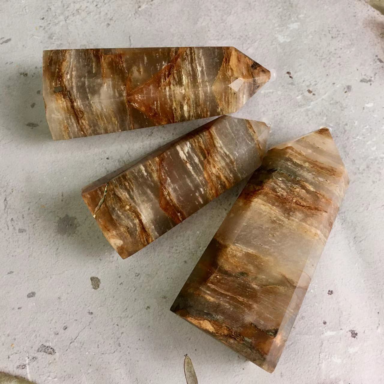Wholesale natual crystal  golden healer quartz  tower 1kg