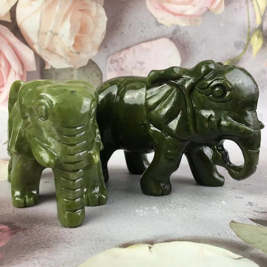 Wholesale Natural Xiuyu carving Hand Carved Serpentine Jade Gemstone Crystals Carved Green Jade elephant/ dragon/gold toad  For Gift