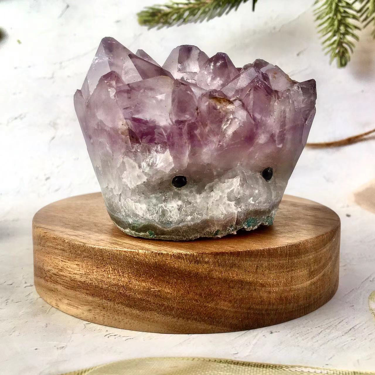 Wholesale Natural Crystal Carving Animal Amethyst Crystal Cluster Hedgehog For Decoration