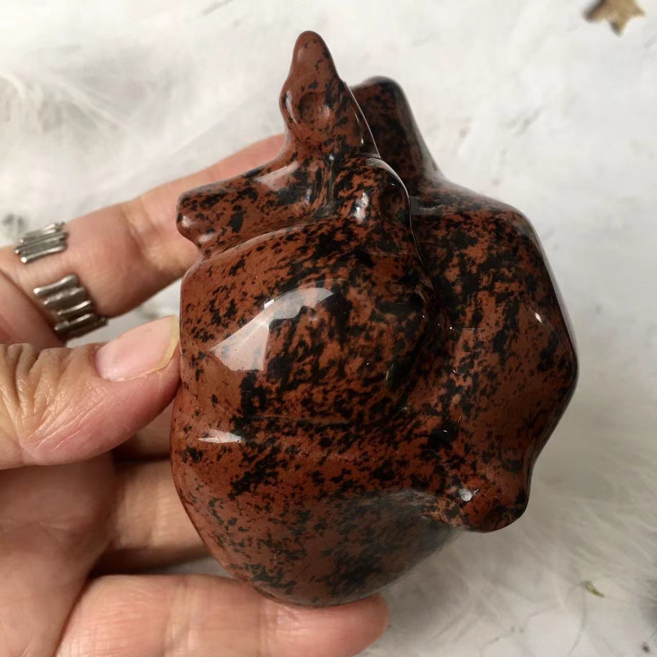Wholesale Natural Stone Hand Carved Red obsidian and Red Net stone Quartz Crystal Cardiac Heart For Healing