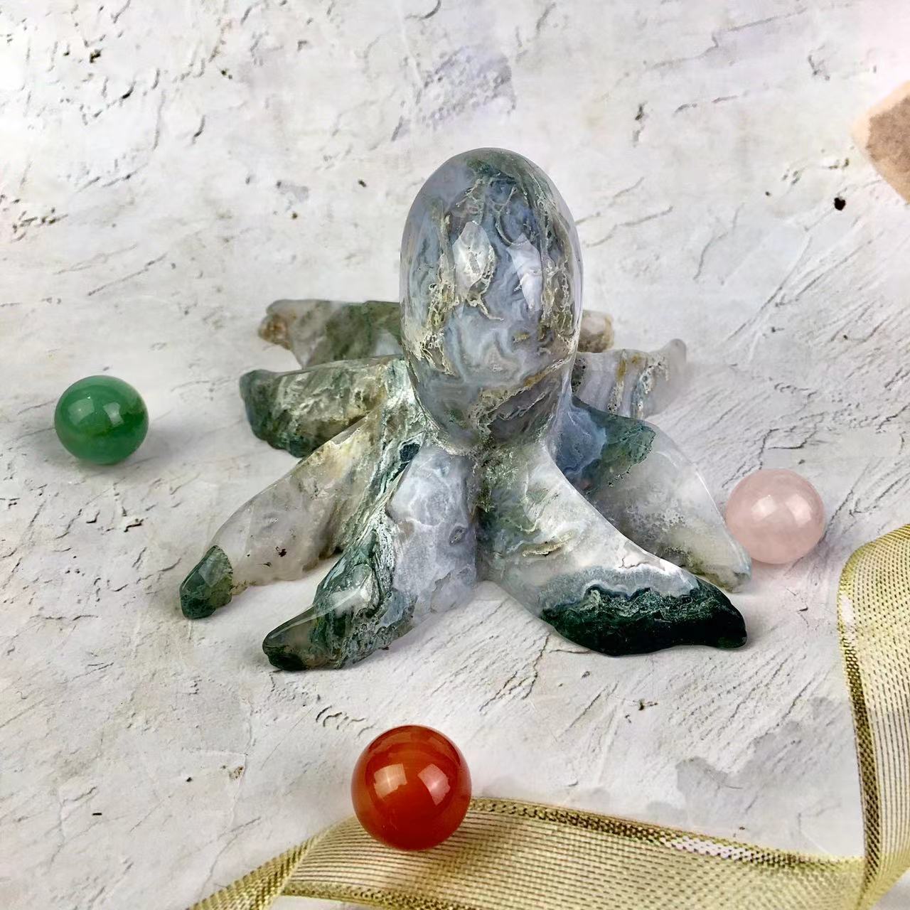 Natural High Quality Green Moss Agate Crystal Octopus For Home Decoration Sale
