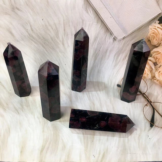 Wholesale high quality  fireworks garnet crystal  tower for  decoration 1kg