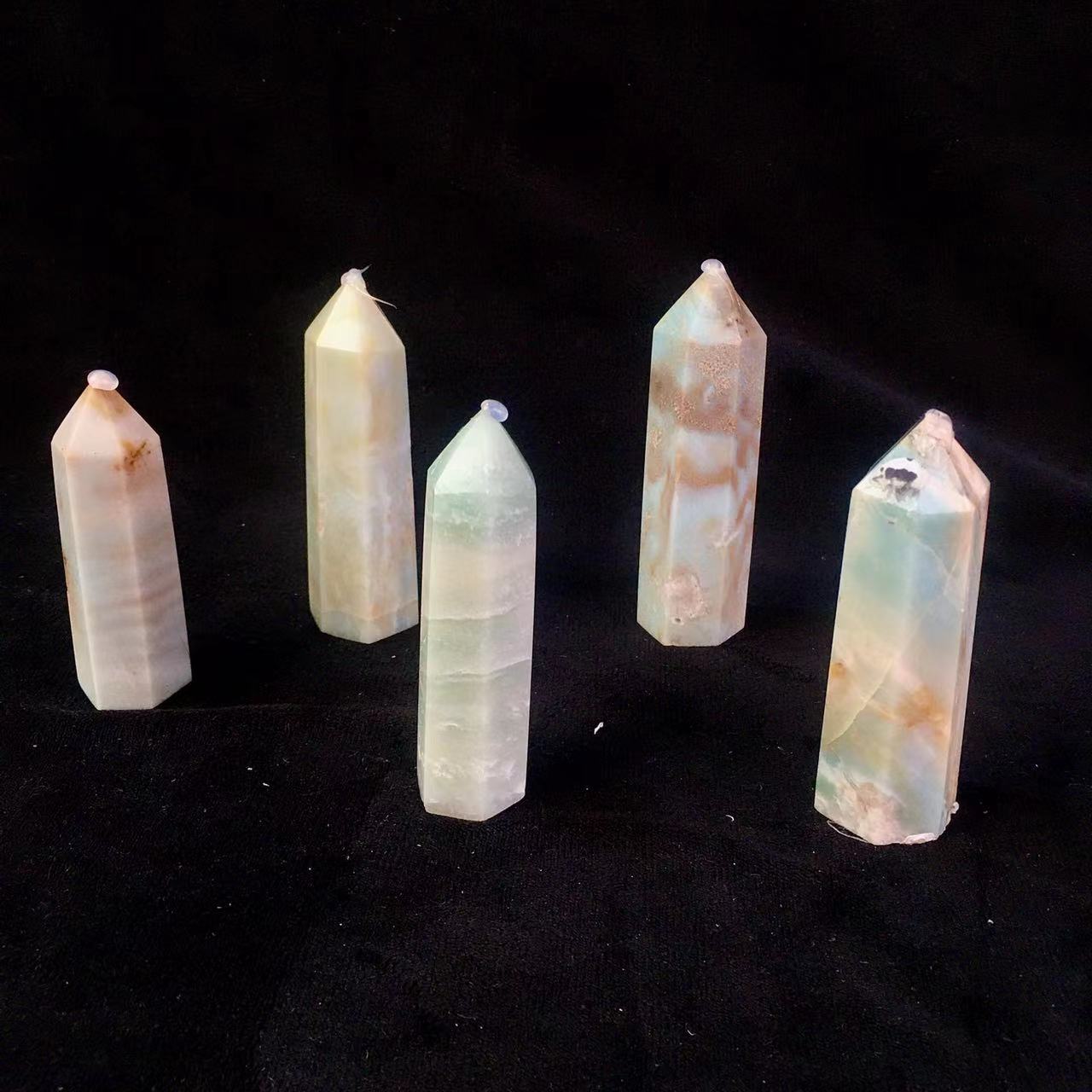 Wholesale Natural Healing Caribbean Calcite Crystal Tower for  decoraiotion 1kg