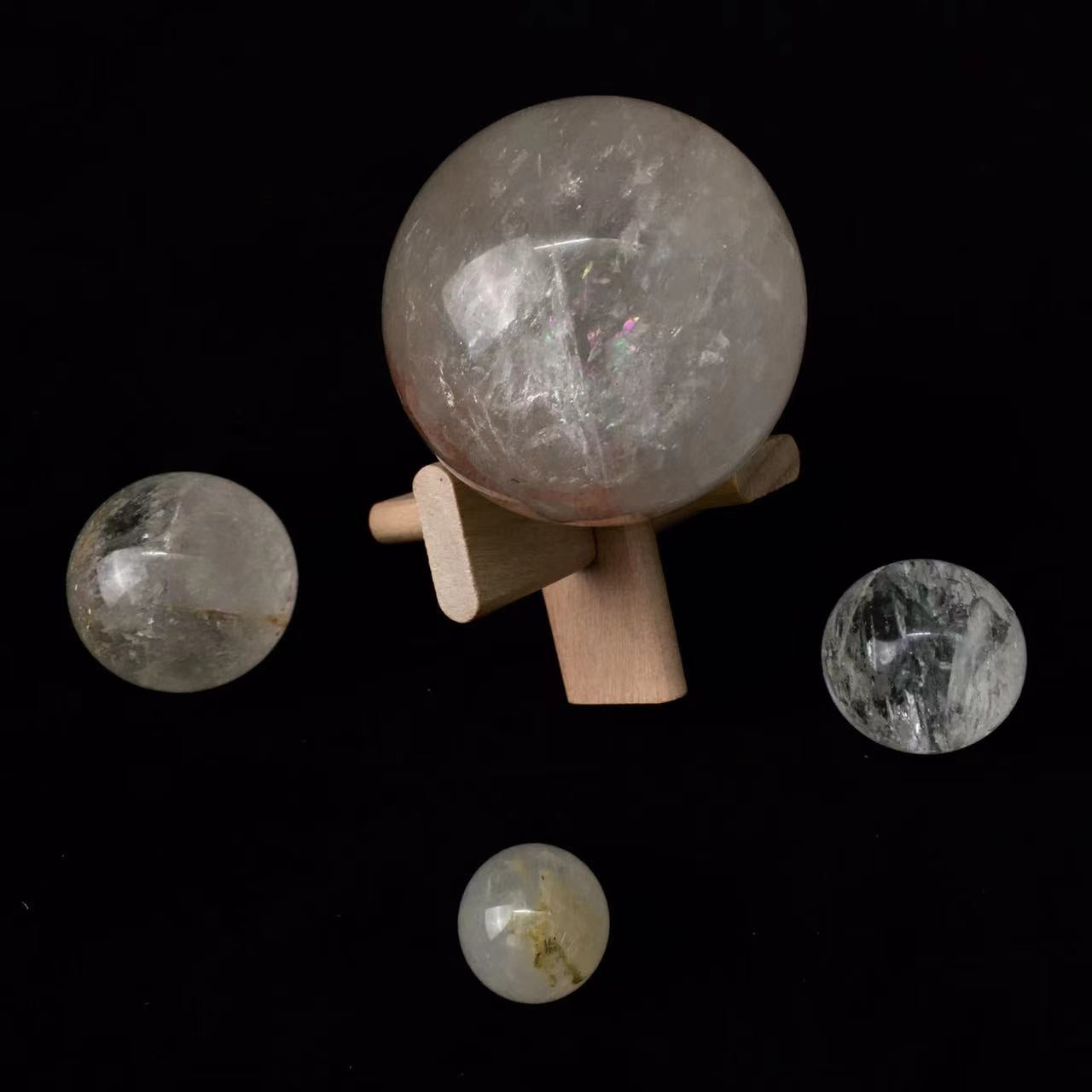 wholesale best quality 100% natural big rainbow clear quartz sphere crystal gemstone ball sphere 1kg