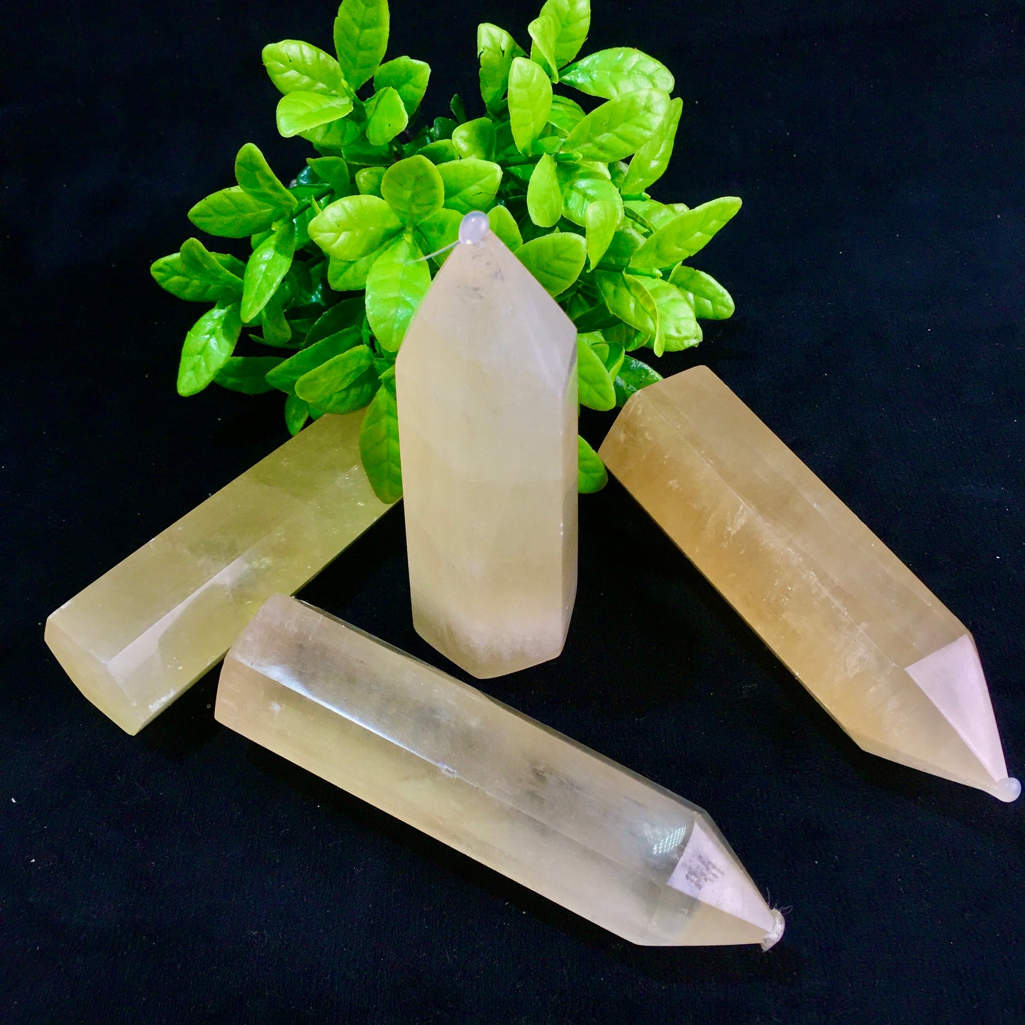 Wholesale natural healing Yellow calcite tower or decoration 1kg