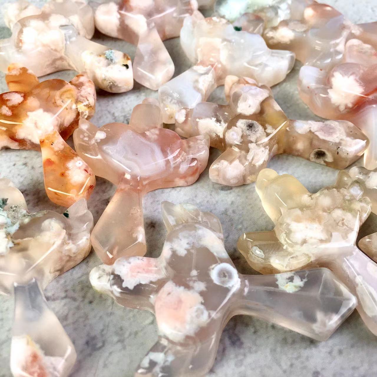 Wholesale Natural Sakura agate heart tree Crystal For Decoration
