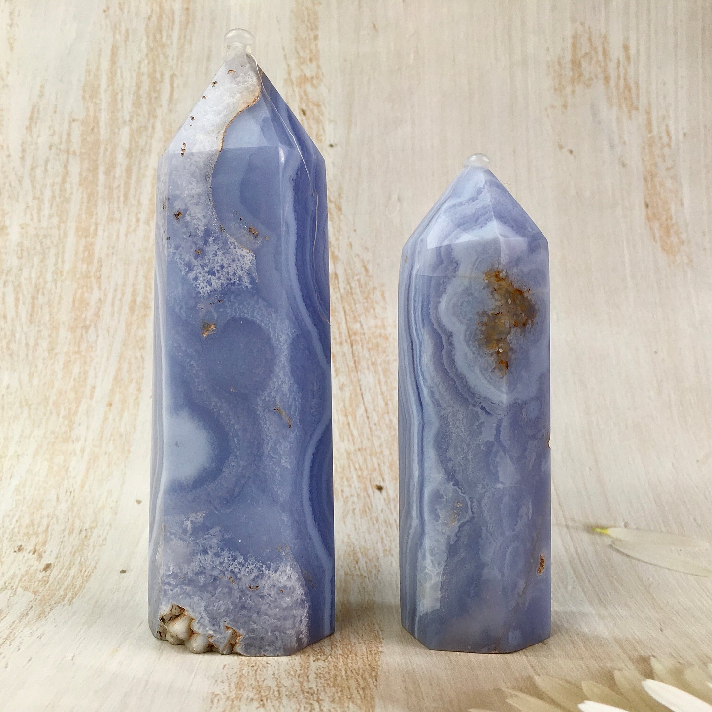 Wholesale natural crystal blue lace agate point tower for decoraiotion 1kg