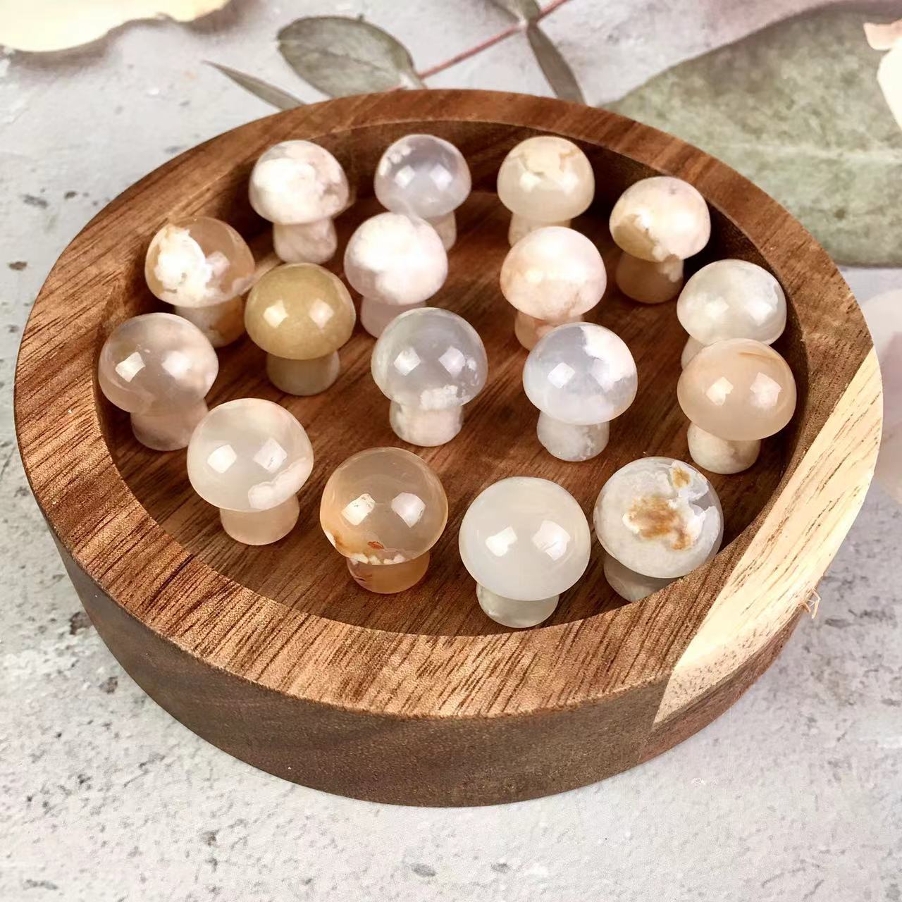 Wholesale natural carved sakura agate mushroom For Decoration