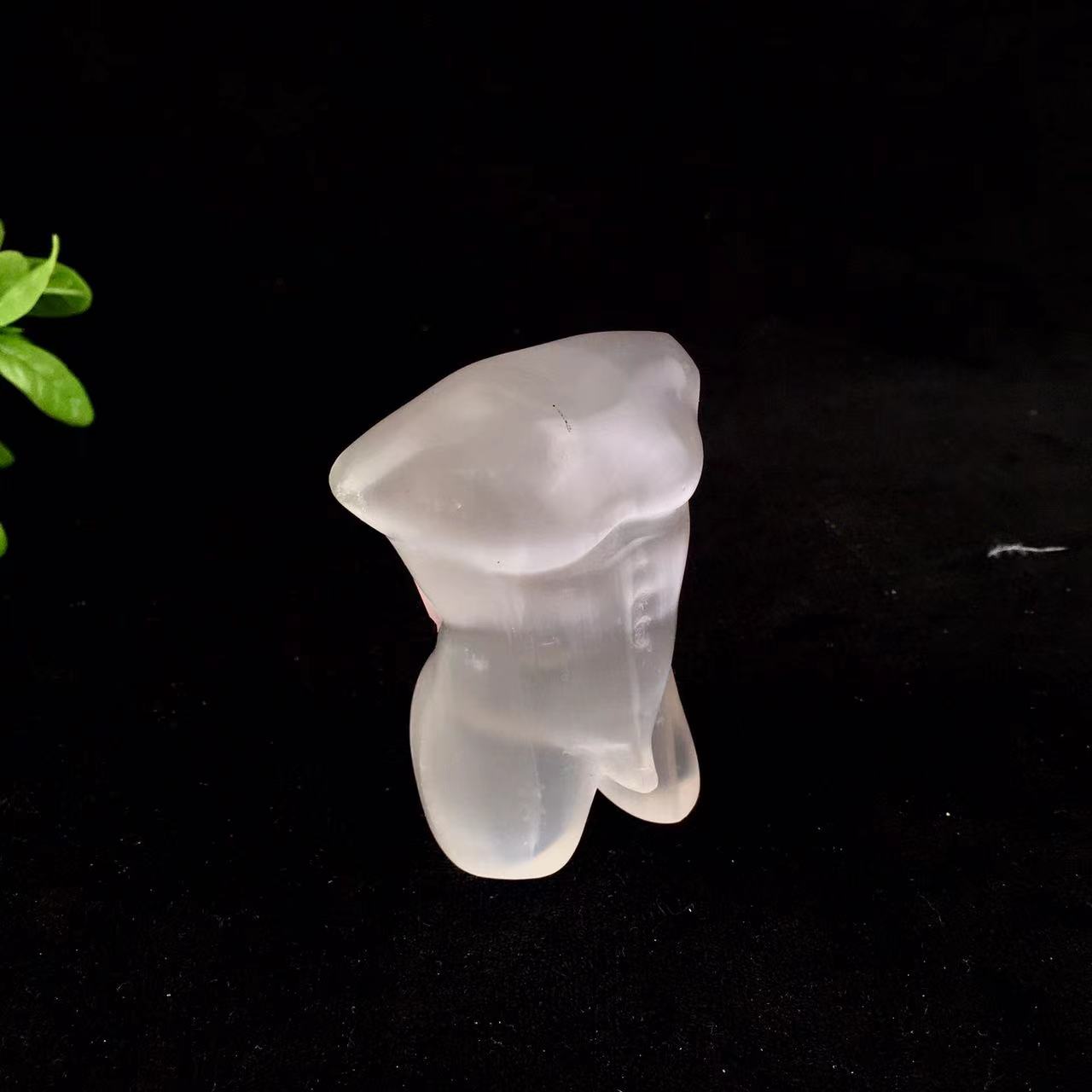 Wholesale high quality reiki natural crystal selenite Male body for decoraiotion
