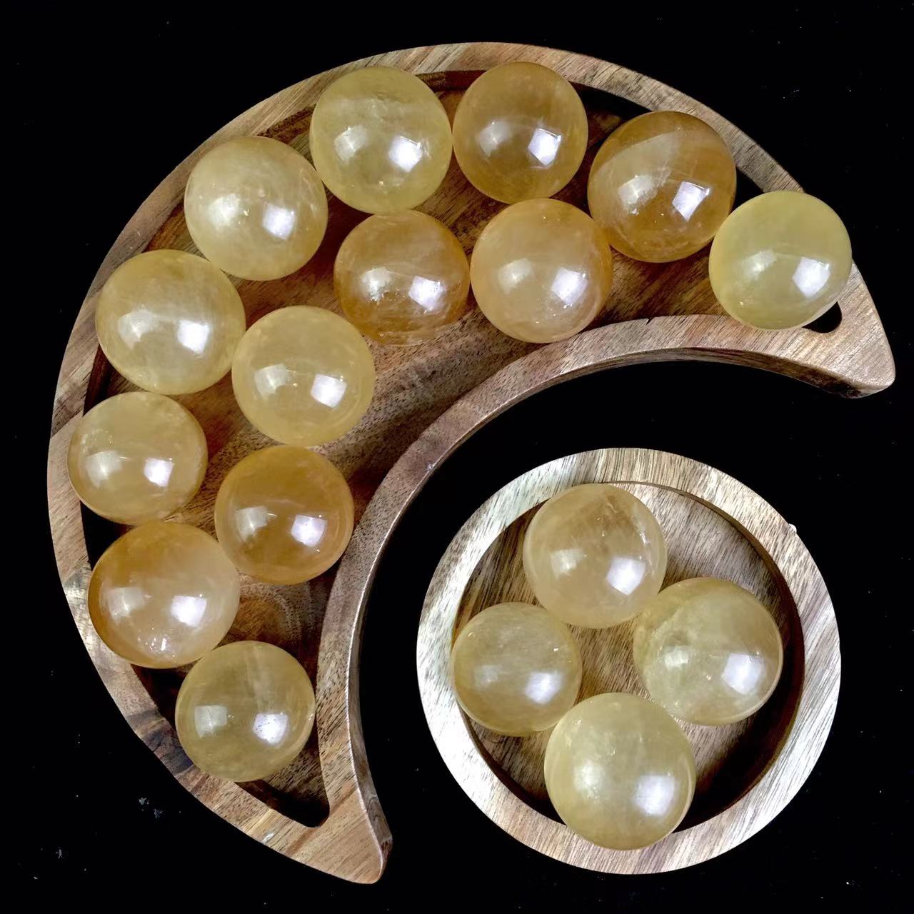 Wholesales high quality  Yellow calcite sphere natural healing crystal sphere gemstone for home decoration 1kg